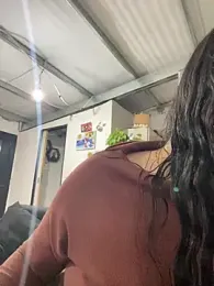 lucia2919 webcam model stream image