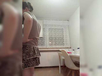 __COVID-19__ webcam model stream image