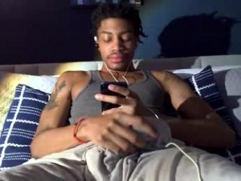 blackbulltitus webcam model stream image