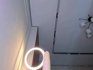 makimo webcam camsoda model stream image