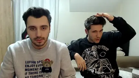 handsomeee04 webcam model stream image