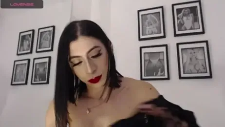 KinaCooper webcam model stream image