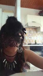 Emi_1994 webcam model stream image