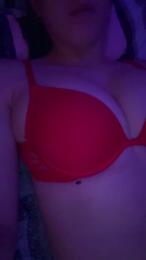 sweet8 webcam model stream image