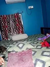 Priya_04 webcam model stream image