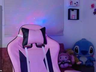 levi-cloud webcam model stream image