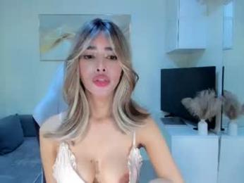 trulyworthit_mistress webcam model stream image