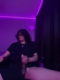 plutomf webcam model stream image