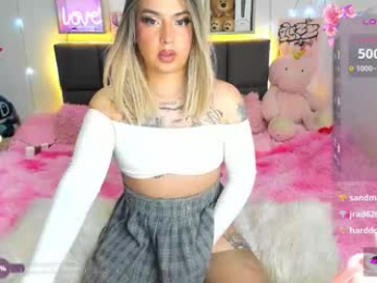 dannia_13 webcam chaturbate model stream image