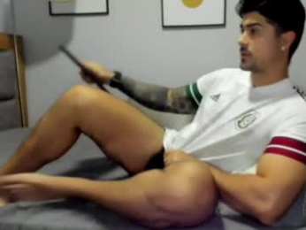 adam_clarke webcam model stream image