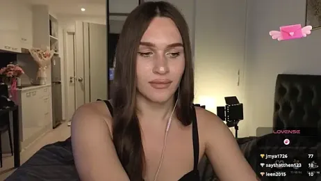 SophieTrner webcam model stream image