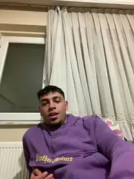 astoperaa webcam model stream image