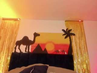 aliceholmes webcam camsoda model stream image