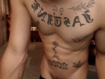 justine_hunk webcam model stream image