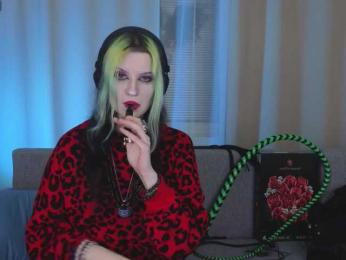 ToxicKittyy webcam bongacams model stream image