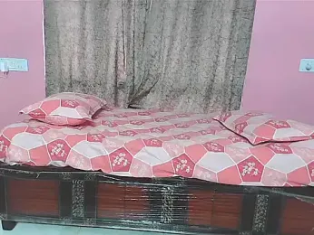 sunitha-3 webcam model stream image