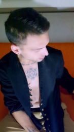 ale1717 webcam model stream image