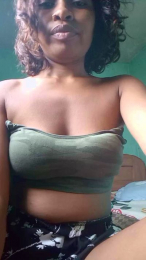 coquine229 webcam model stream image