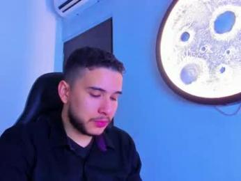 mike_256 webcam model stream image