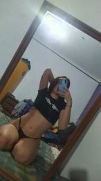 valtrika webcam model stream image