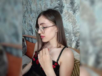 kiska-kira webcam bongacams model stream image