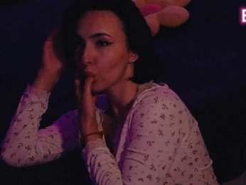 Chereshnya_ webcam model stream image