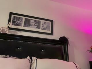 Kimberly Foxx webcam model stream image