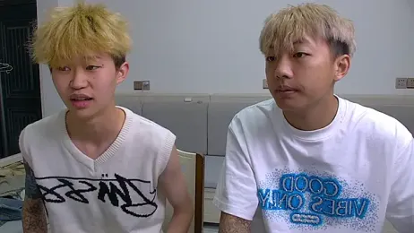 Chili-001 webcam stripchat model stream image