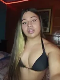 Cattaleya_Volkova webcam model stream image