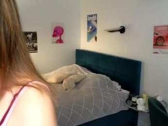 smoothnesss webcam model stream image