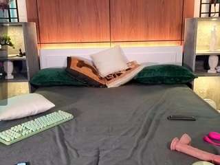 juliamasson webcam model stream image