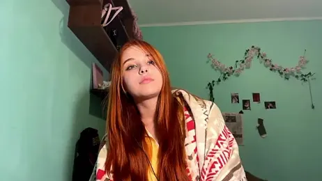 LolaBun webcam model stream image