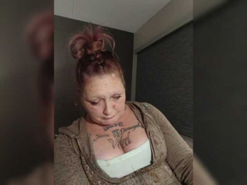 Adelaideskyy webcam model stream image