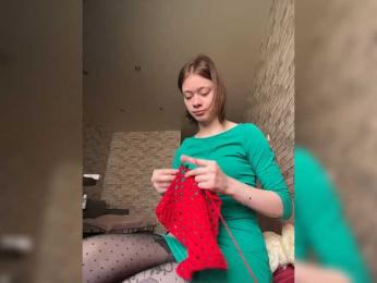 18YoungPussy18 webcam bongacams model stream image