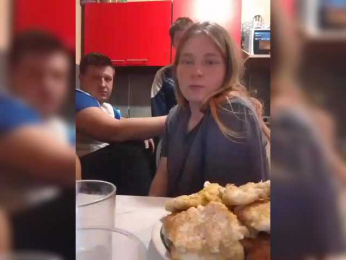 DemonenokAda webcam model stream image