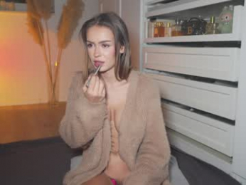 hotbella_ webcam chaturbate model stream image