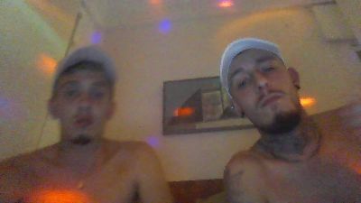 AlanyAdam webcam cam4 model stream image
