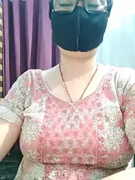 Aishwaryaa_69 webcam stripchat model stream image