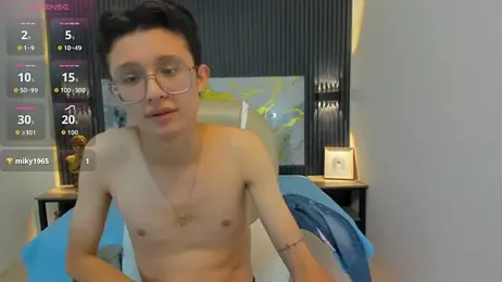 SantiagoRusso18 webcam model stream image