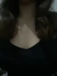 farah-36 webcam model stream image