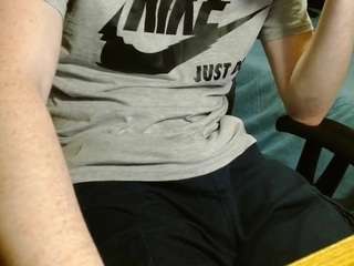 readytocome90 webcam model stream image