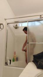 good_thrust webcam model stream image