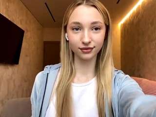 janetholowell webcam model stream image