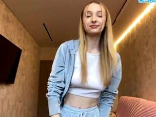 janetholowell webcam model stream image