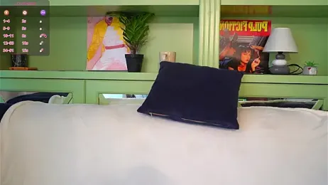 LindaFarm webcam stripchat model stream image