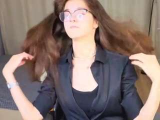 holy-polly webcam model stream image