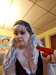 PiSeas webcam stripchat model stream image