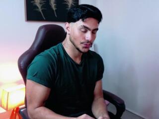 Axel Lenox webcam flirt4free model stream image