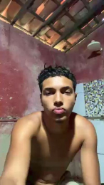 Pauzudo18vini webcam model stream image