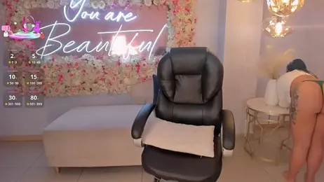 MiaRoberts1 webcam stripchat model stream image